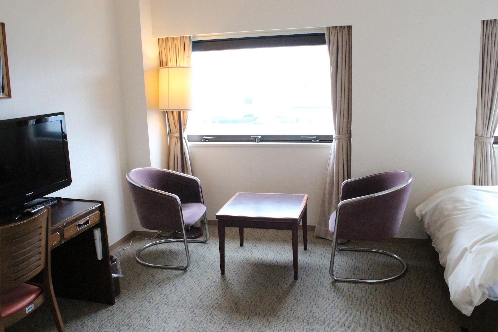 Hotel Grand Terrace Toyama Station Exterior foto