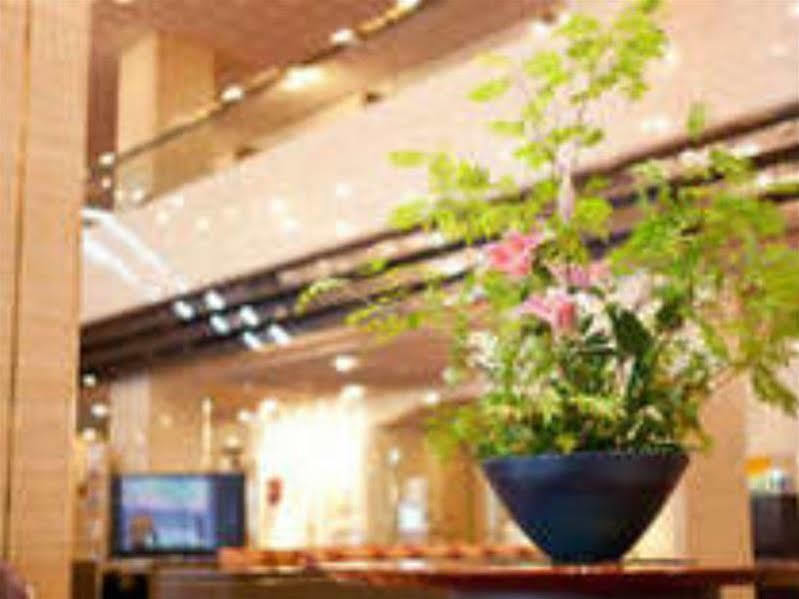 Hotel Grand Terrace Toyama Station Exterior foto